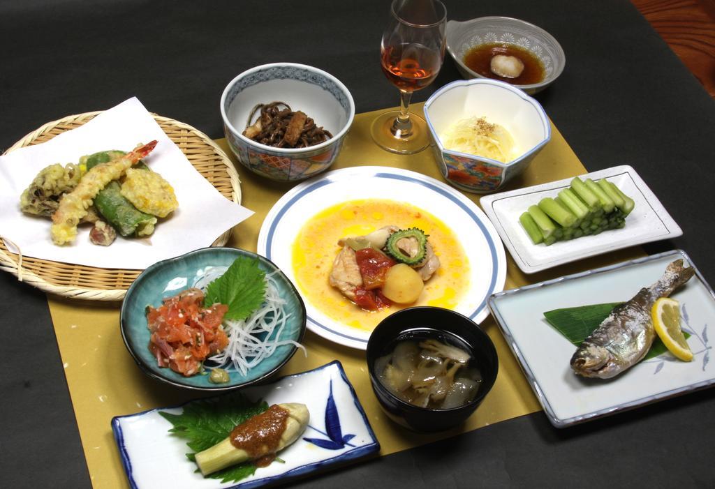 Resort Inn Chiharu Nozawaonsen Bagian luar foto